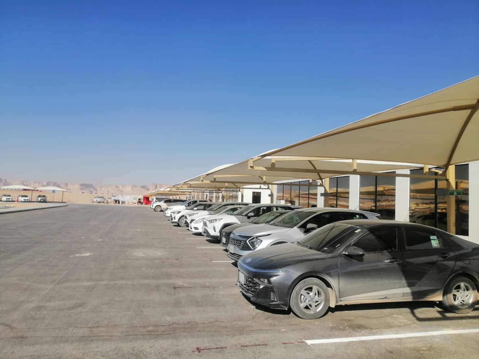 مشاريع مظلات مواقف سيارات